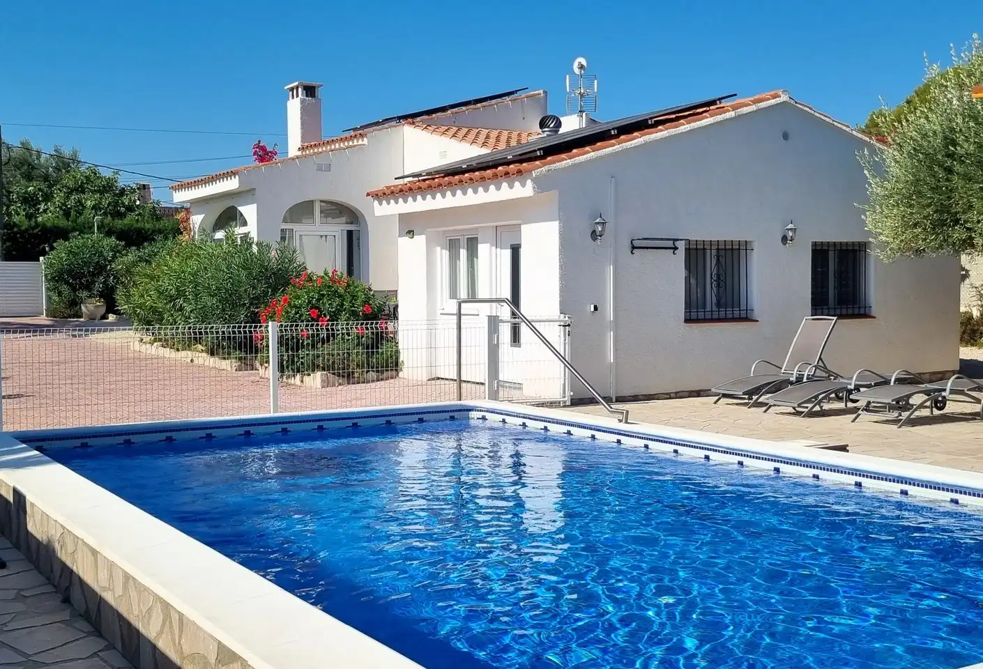 Villa avec piscine à vendre à Carrer Número Dotze