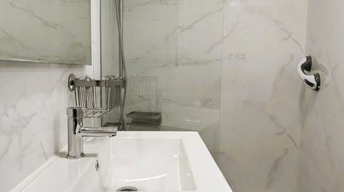 Foto 4 de Dúplex en venda a Carrer D'elkano, El Poble Sec - Parc de Montjuïc,  Barcelona Capital