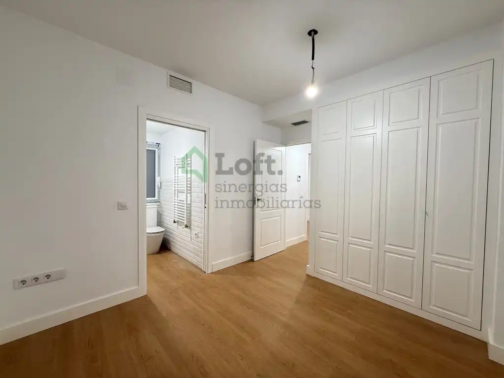 Habitación de Piso en venta en Badajoz con Aire acondicionado y Calefacción