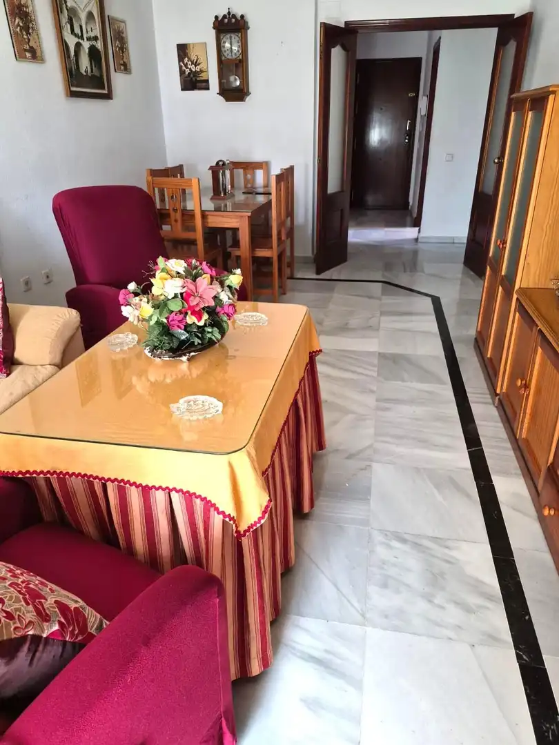 Flat with lift for sale in Barbate ciudad, imagen 2