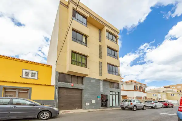 Vista exterior de Local en venta en Tinajo