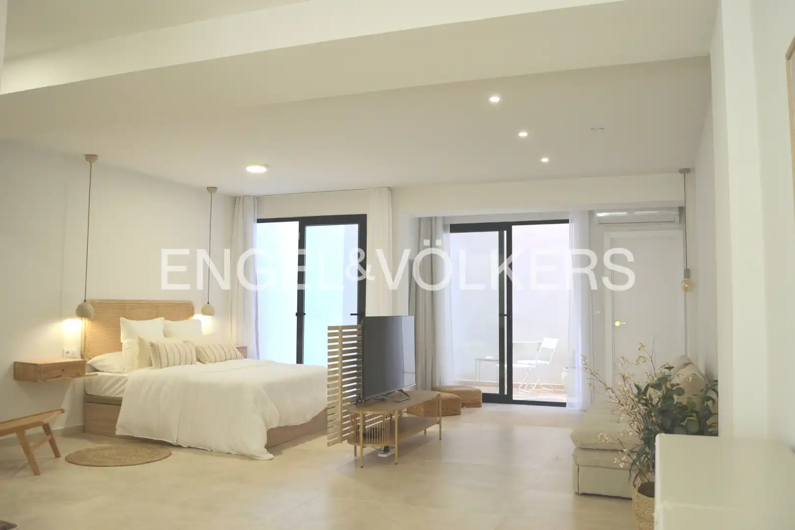 Bedroom of Flat for sale in Valencia  with Heating and Terrace