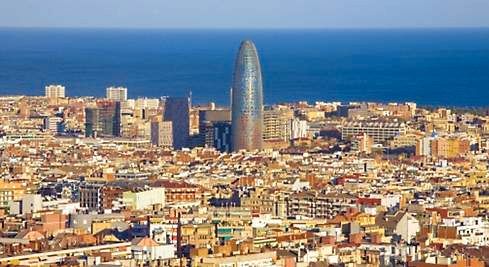 Exterior view of Flat for sale in  Barcelona Capital  with Balcony