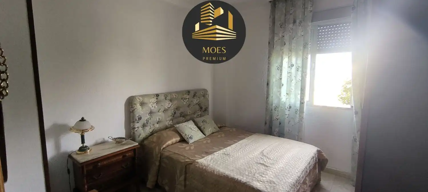 Schlafzimmer von Wohnung zum Verkauf in Linares mit Klimaanlage, Heizung und Terrasse