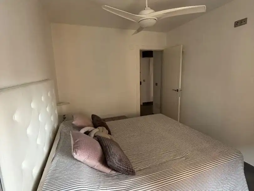 Bedroom of Flat for rent in Carretera de Cádiz
