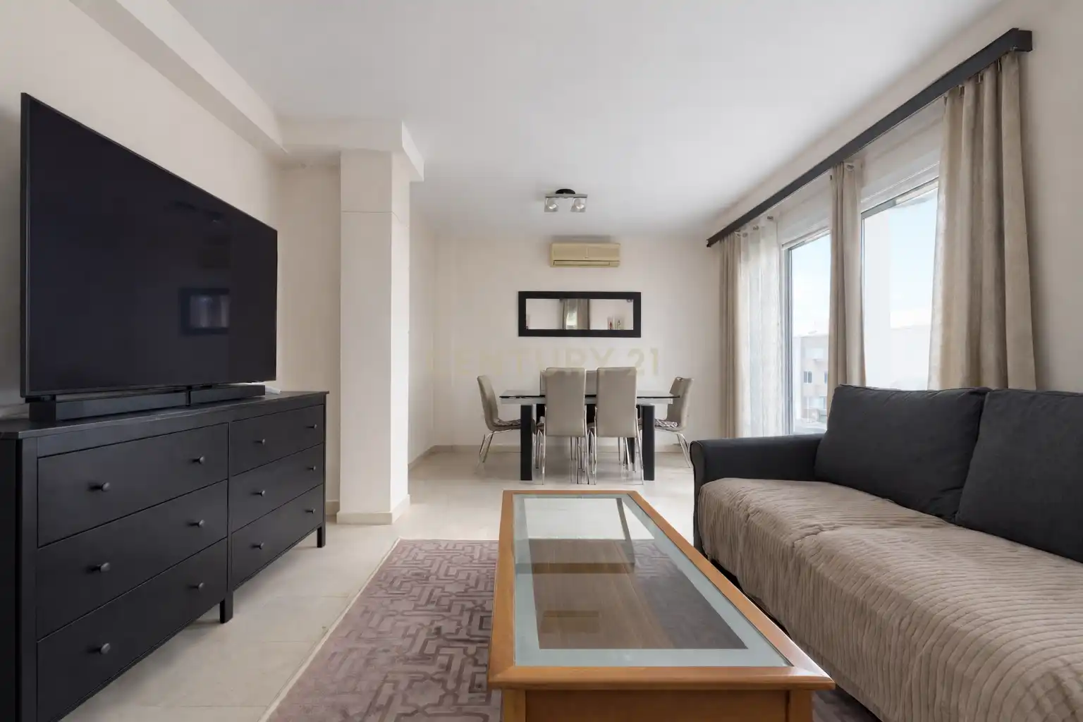 Sala de estar de Casa adosada en venta en La Nucia con Aire acondicionado, Trastero y Horno