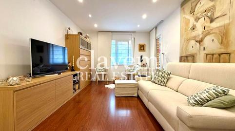 Foto 3 de Pis en venda a Carrer de L'escultor Ordóñez, Porta,  Barcelona Capital