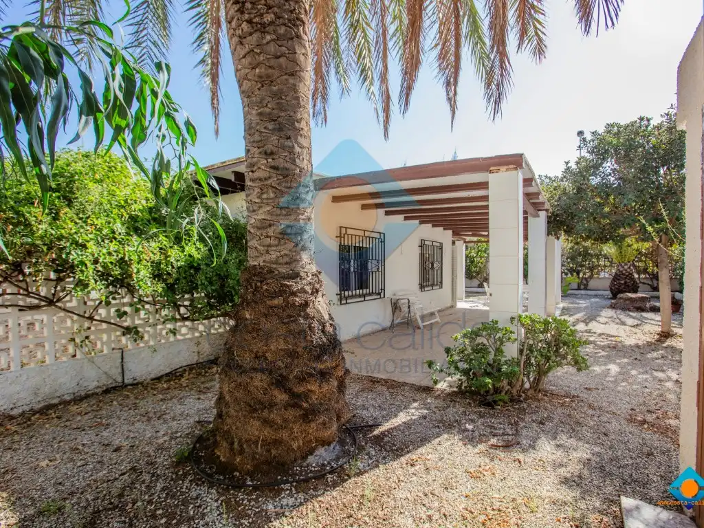 Vista exterior de Casa o chalet en venta en Mazarrón con Jardín privado, Terraza y Amueblado