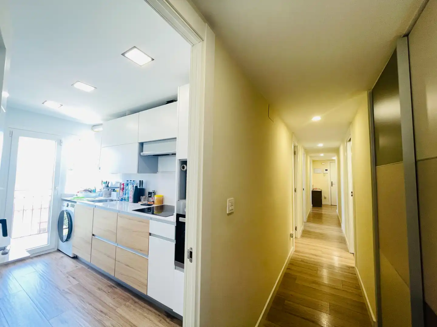 Flat for sale in Cadrete  with Air Conditioner, Heating and Private garden