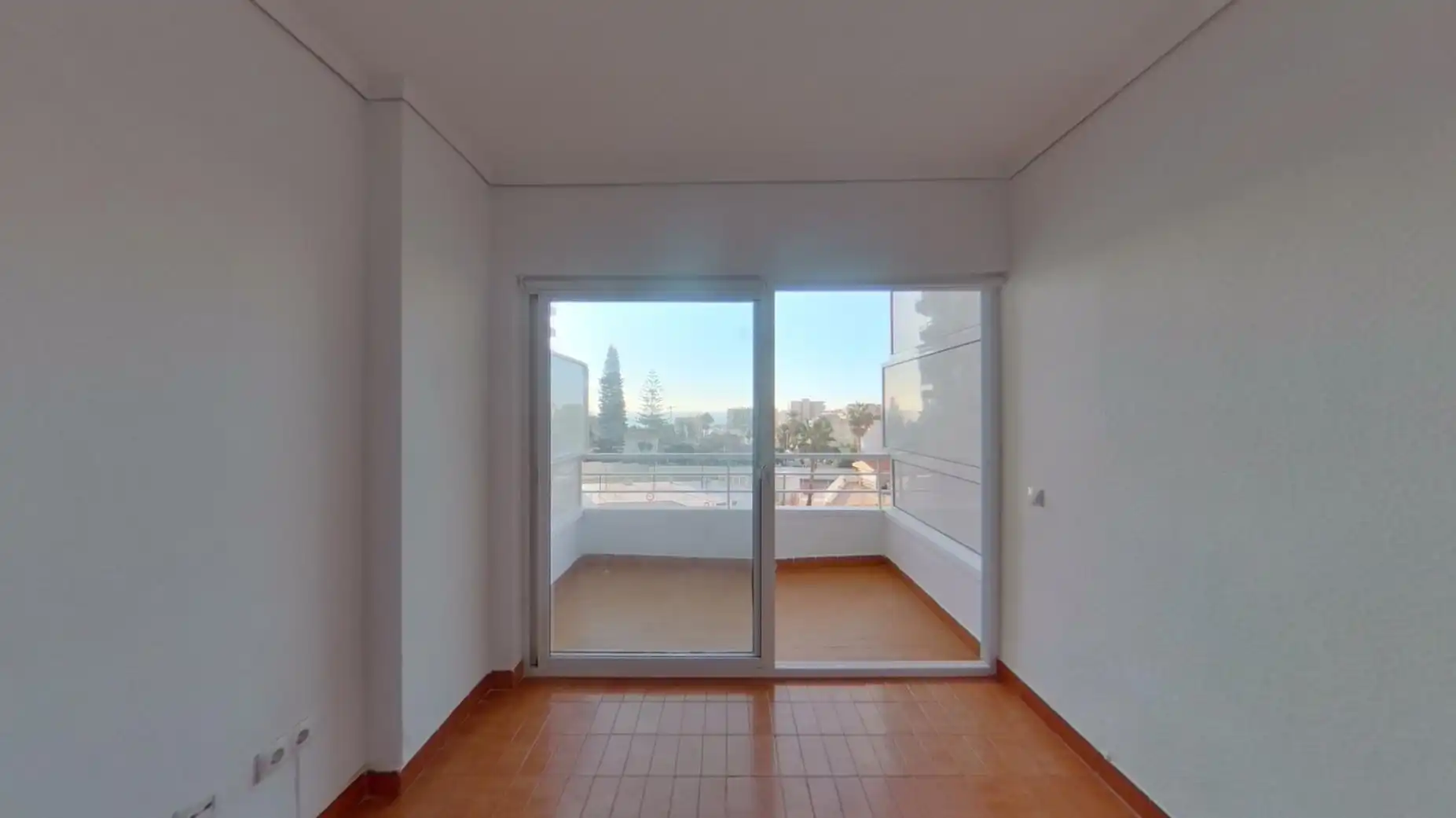 Habitación de Estudio en venta en Torremolinos con Piscina comunitaria