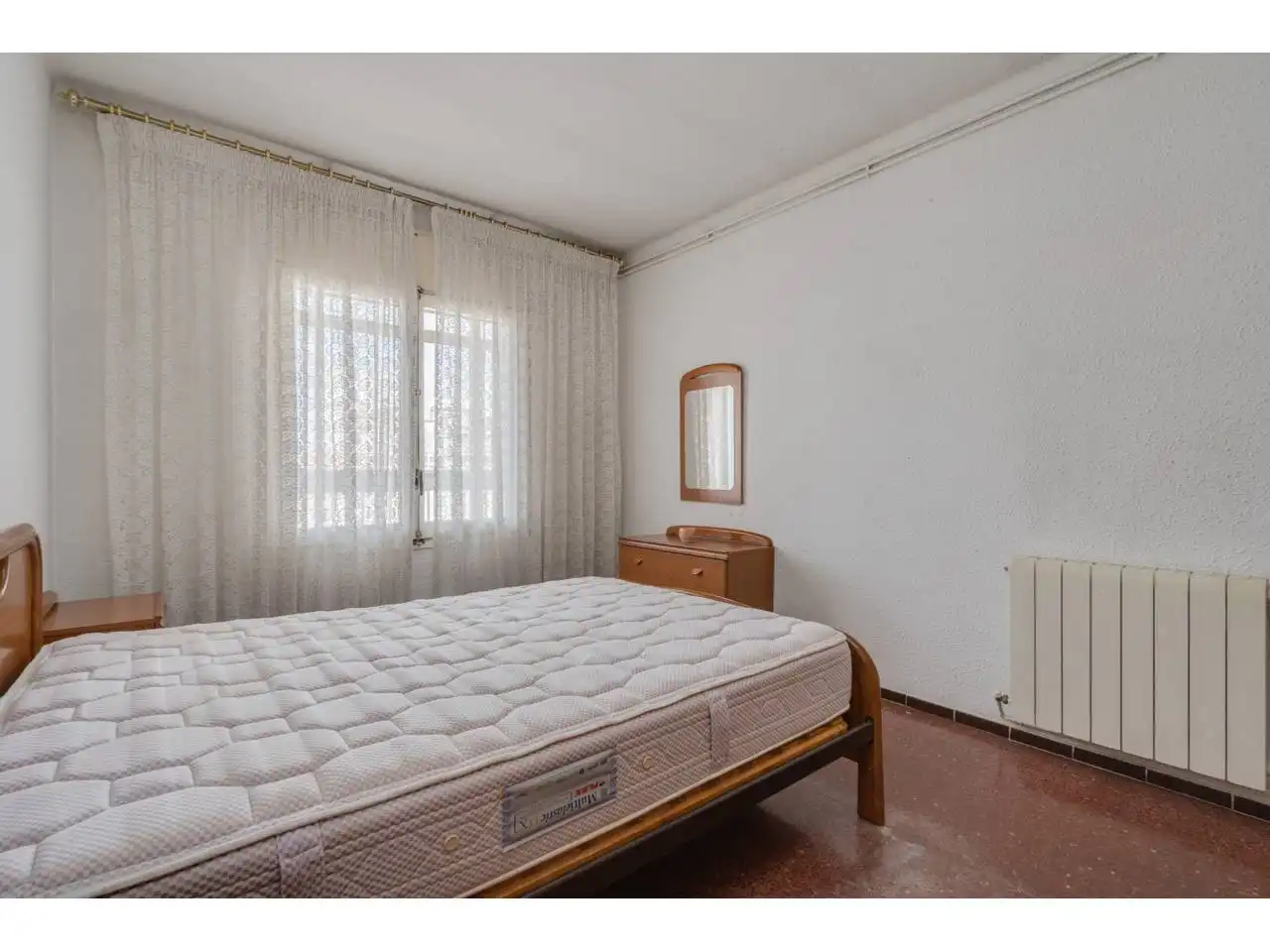 Dormitori de Àtic en venda en Terrassa amb Calefacció, Parquet i Terrassa