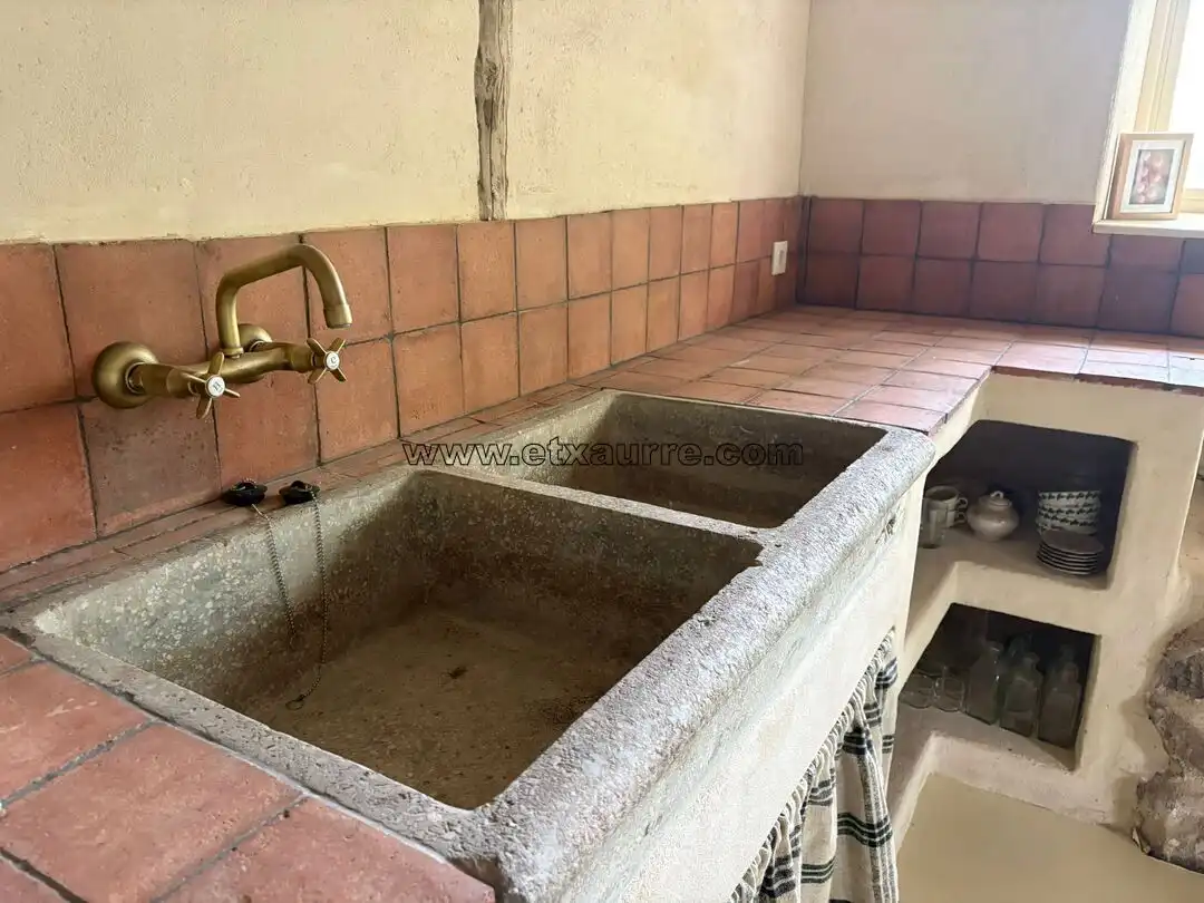Küche von Country house zur Miete in Laudio / Llodio mit Heizung und Balkon
