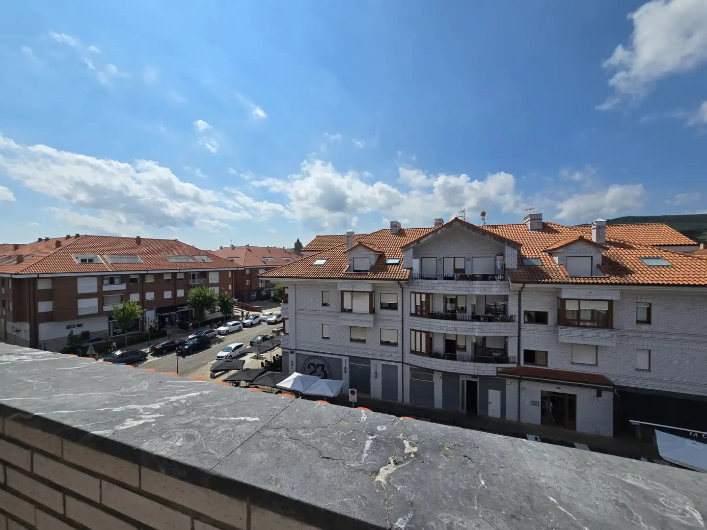 Vista exterior de Ático en venta en Bareyo con Calefacción, Terraza y Amueblado