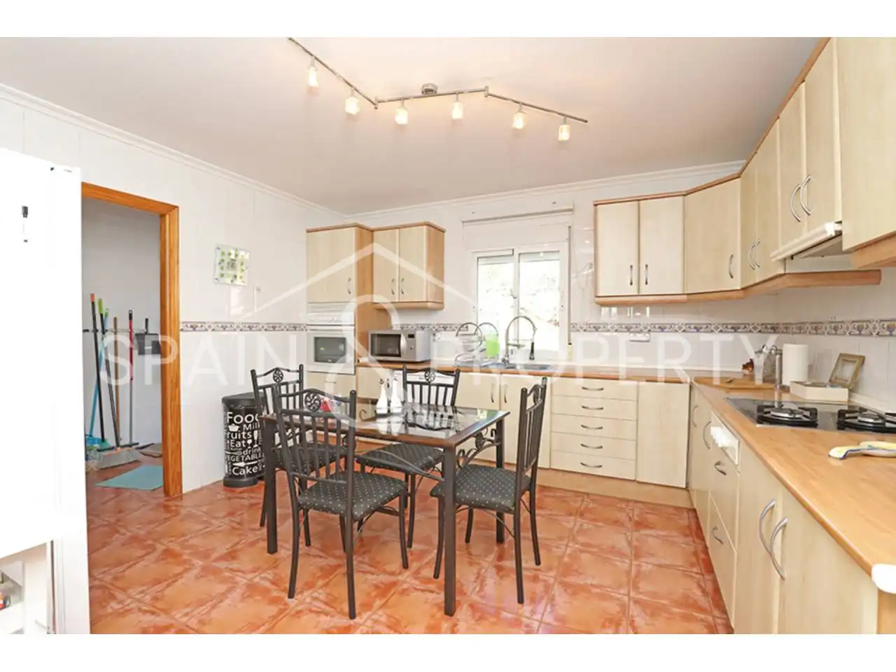 Villa avec piscine à vendre à Montroi / Montroy, imagen 13