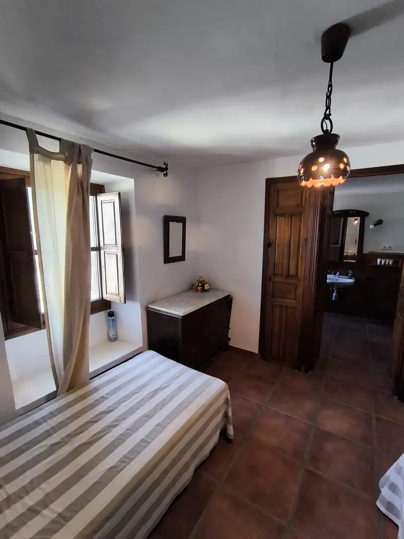 Dormitori de Casa o xalet en venda en Baños de la Encina amb Aire condicionat, Jardí privat i Terrassa