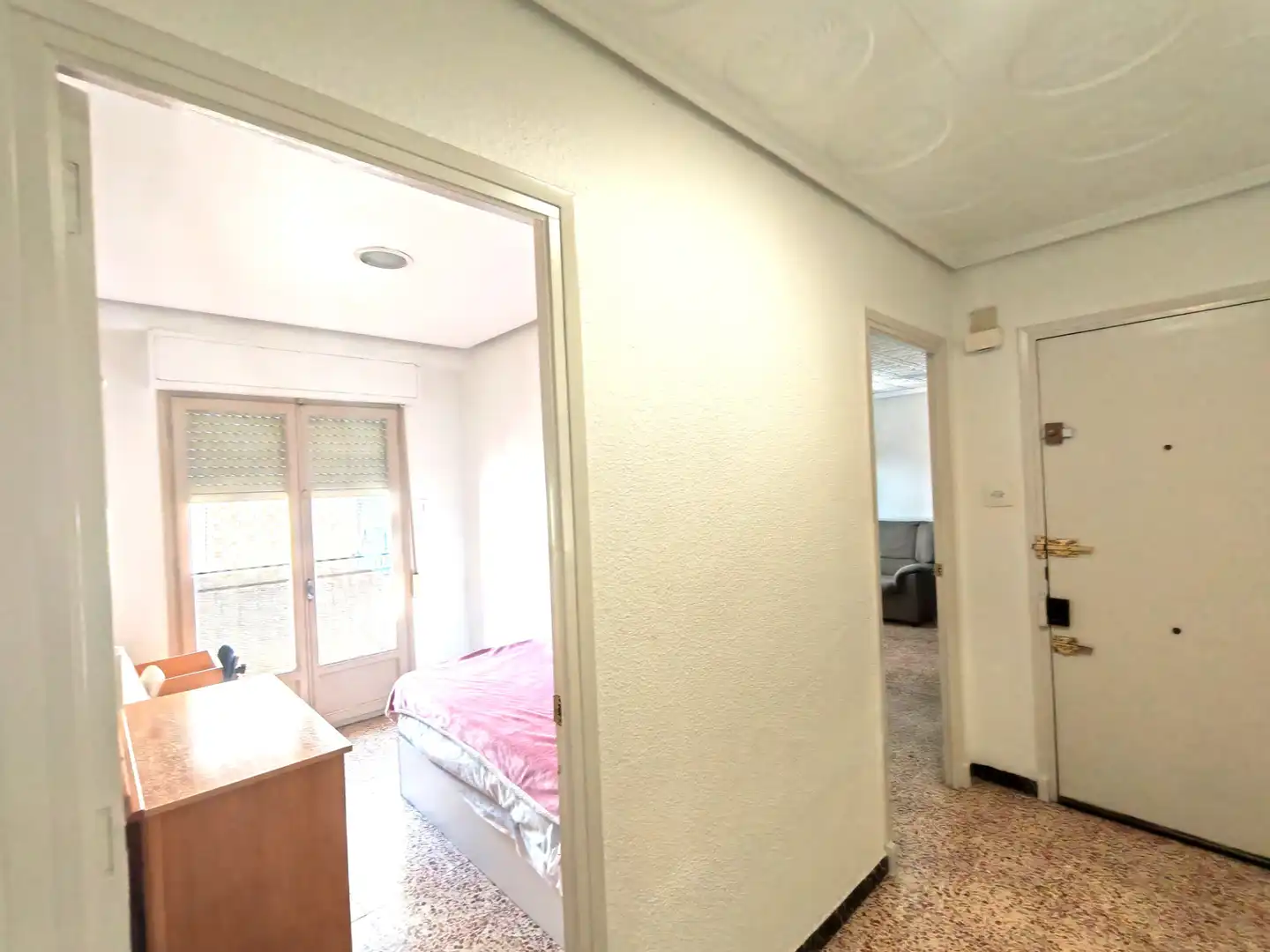 Wohnung zum Verkauf in Elche / Elx mit Balkon