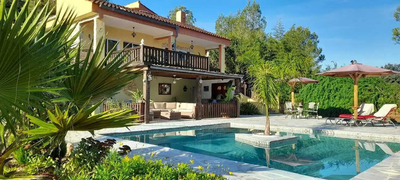 Maison rustique avec piscine à vendre à Xàtiva