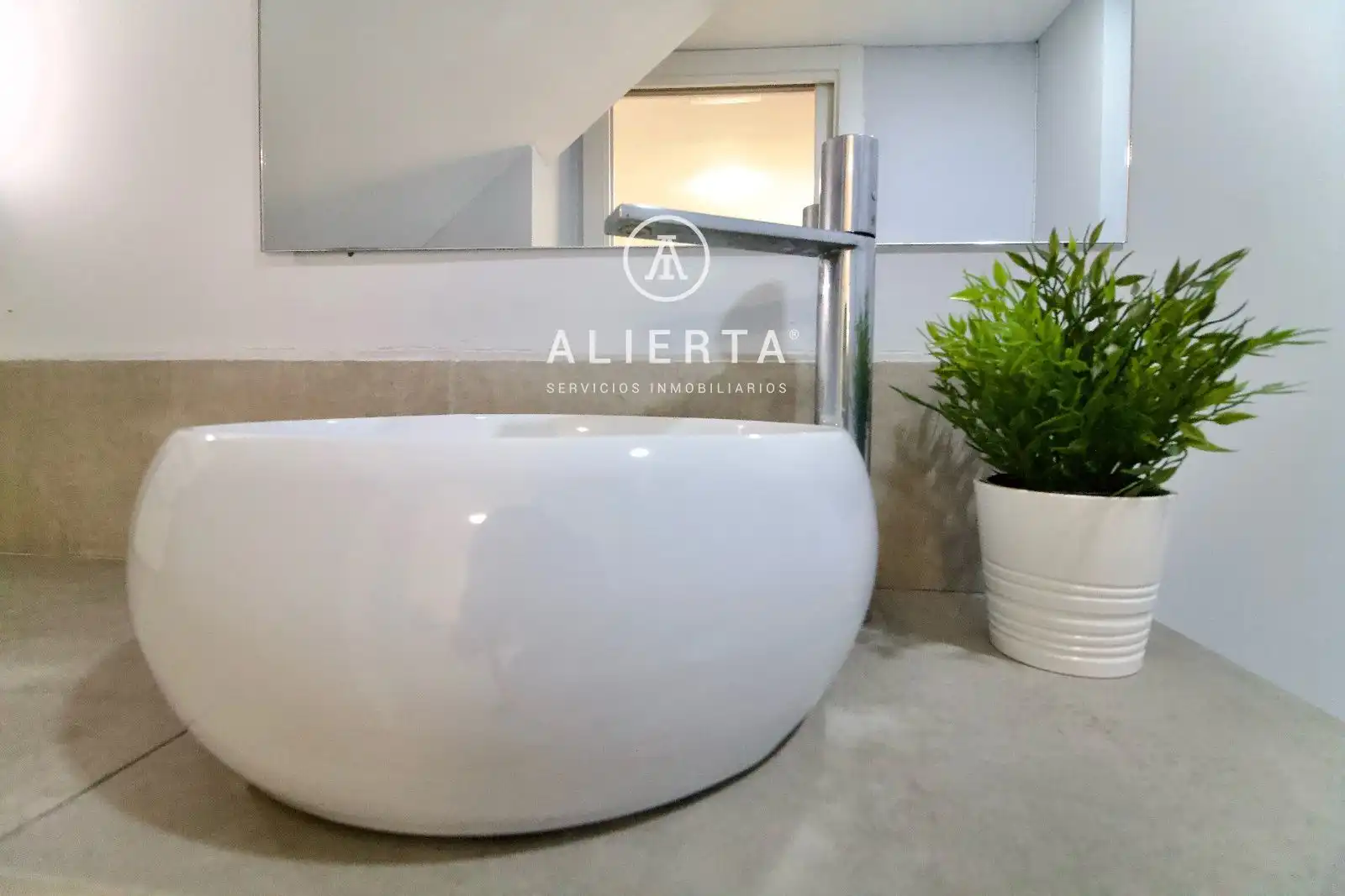 Local comercial de lloguer a de las Torres, imagen 22