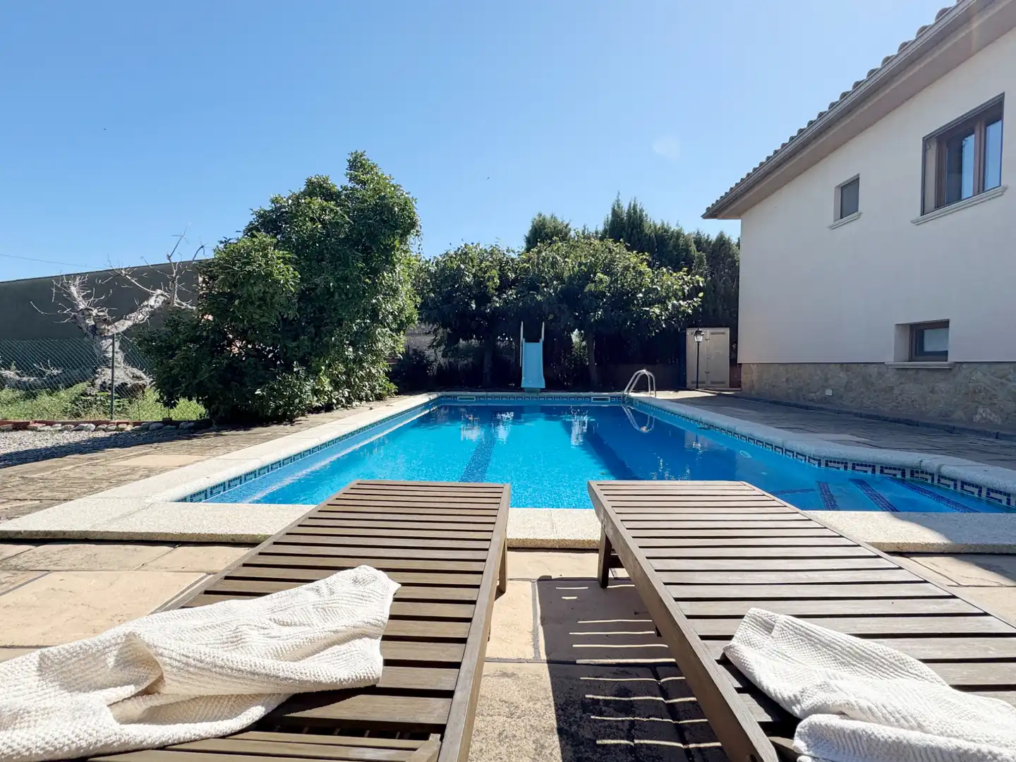 Swimming pool of Houses for sale in Viladamat  with Air Conditioner, Heating and Private garden