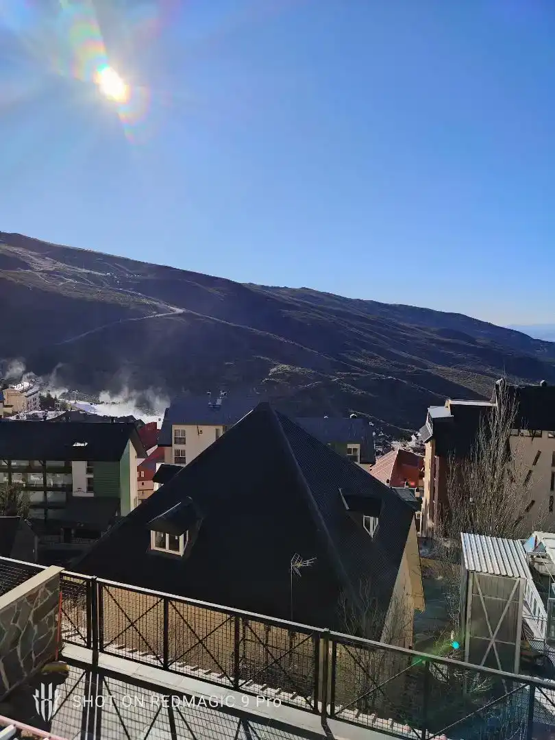Vista exterior de Pis en venda en Sierra Nevada amb Parquet, Traster i Moblat