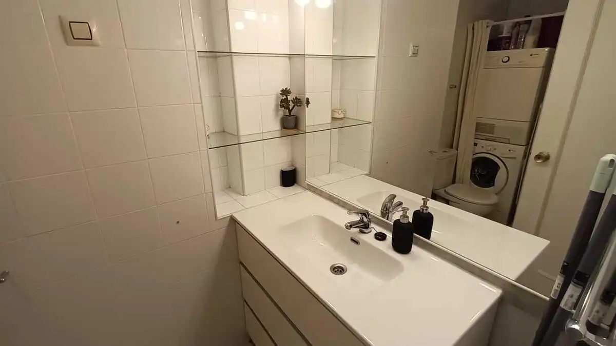 Badezimmer von Wohnung mieten mit Kaufoption in Centro