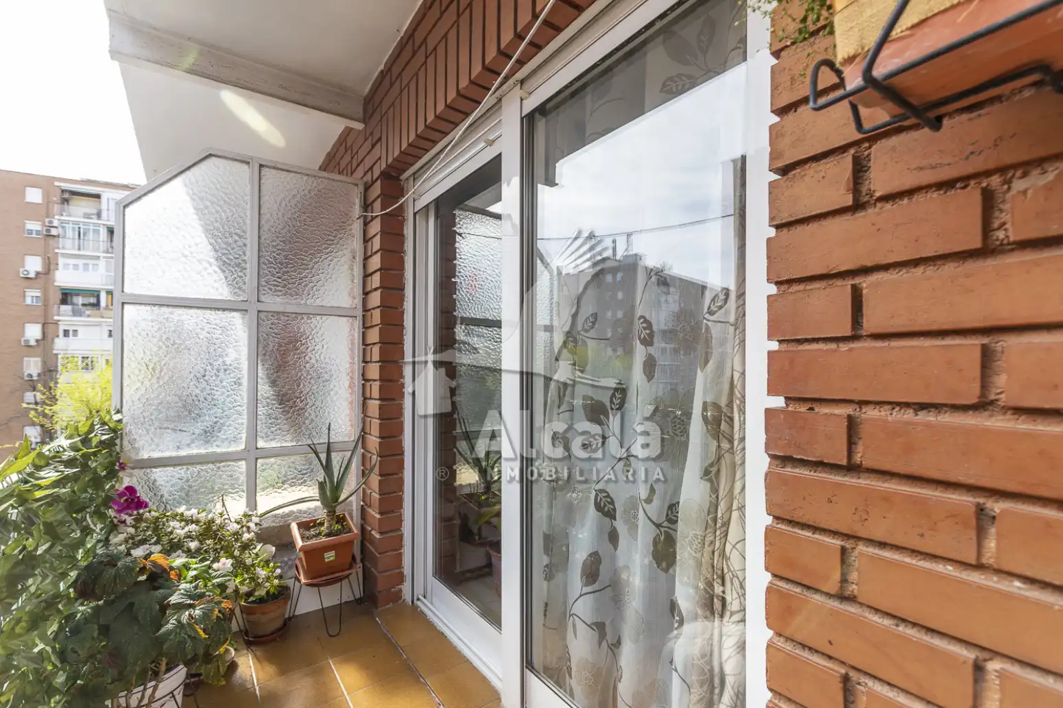 Terraza de Piso en venta en Alcalá de Henares con Calefacción, Terraza y Trastero