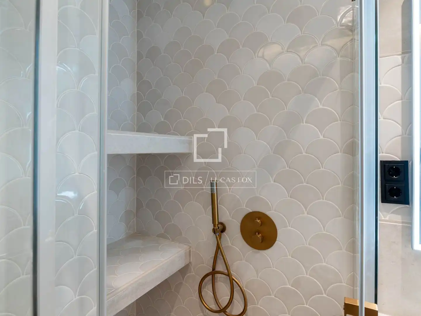 Baño de Piso en venta en Madrid con Aire acondicionado, Calefacción y Parquet