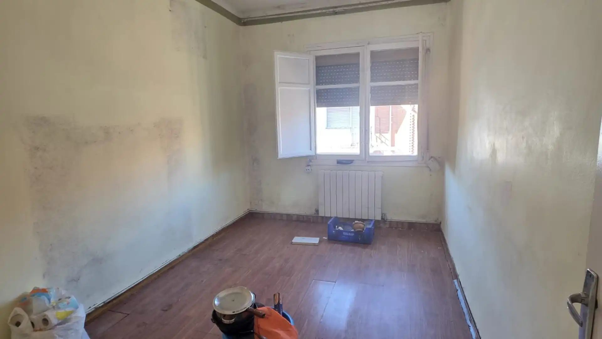 Habitación de Piso en venta en  Logroño con Calefacción