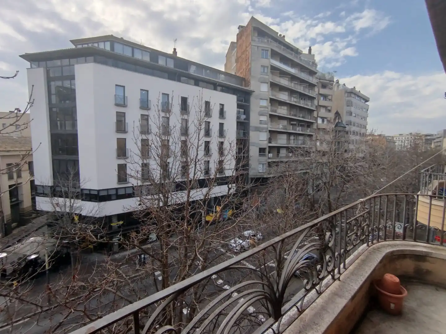 Pis amb terrassa de lloguer a JAUME I, imagen 2