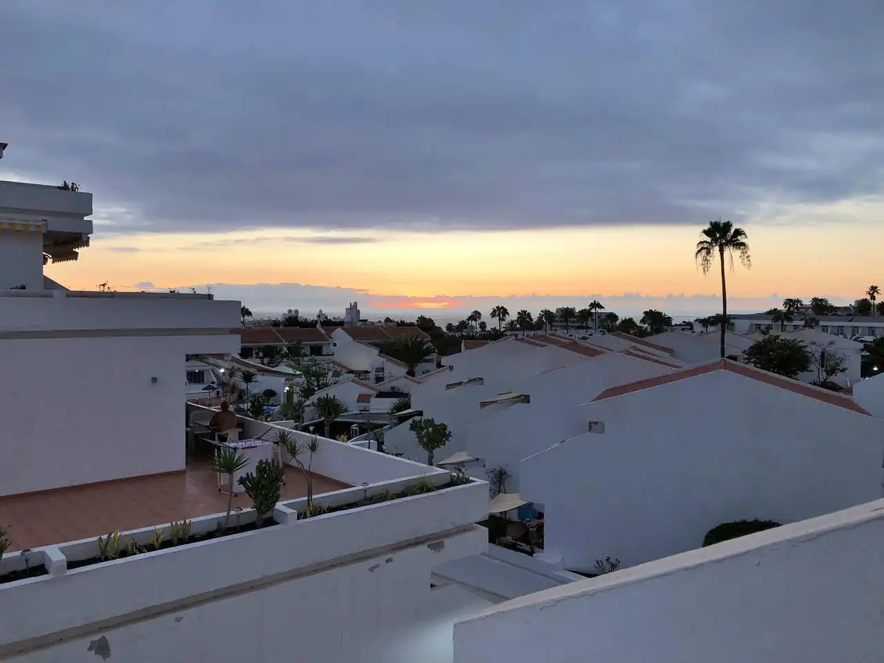 Exterior view of Flat for sale in Adeje  with Terrace and Furnished