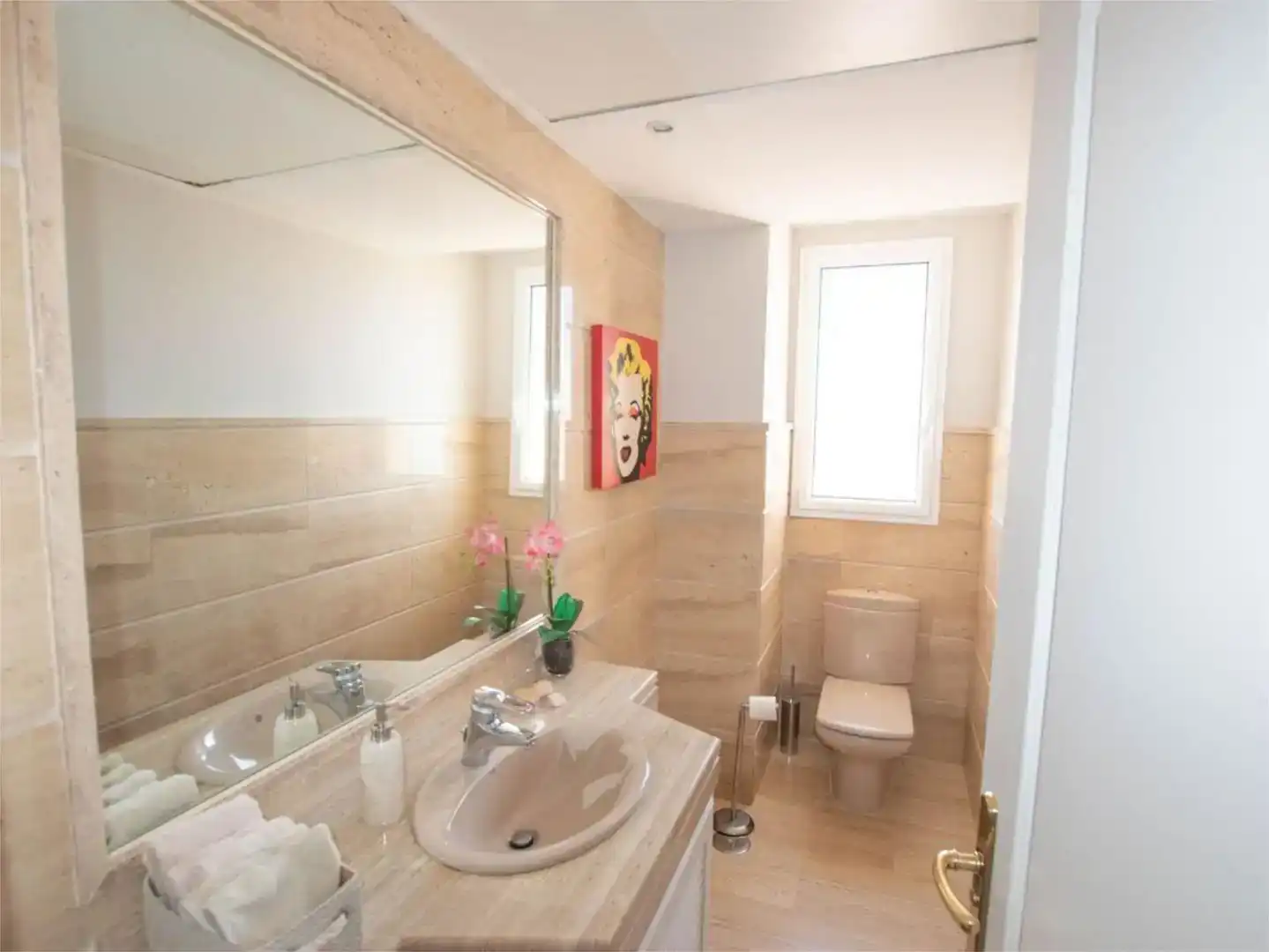 Baño de Ático en venta en Marbella con Aire acondicionado, Jardín privado y Parquet