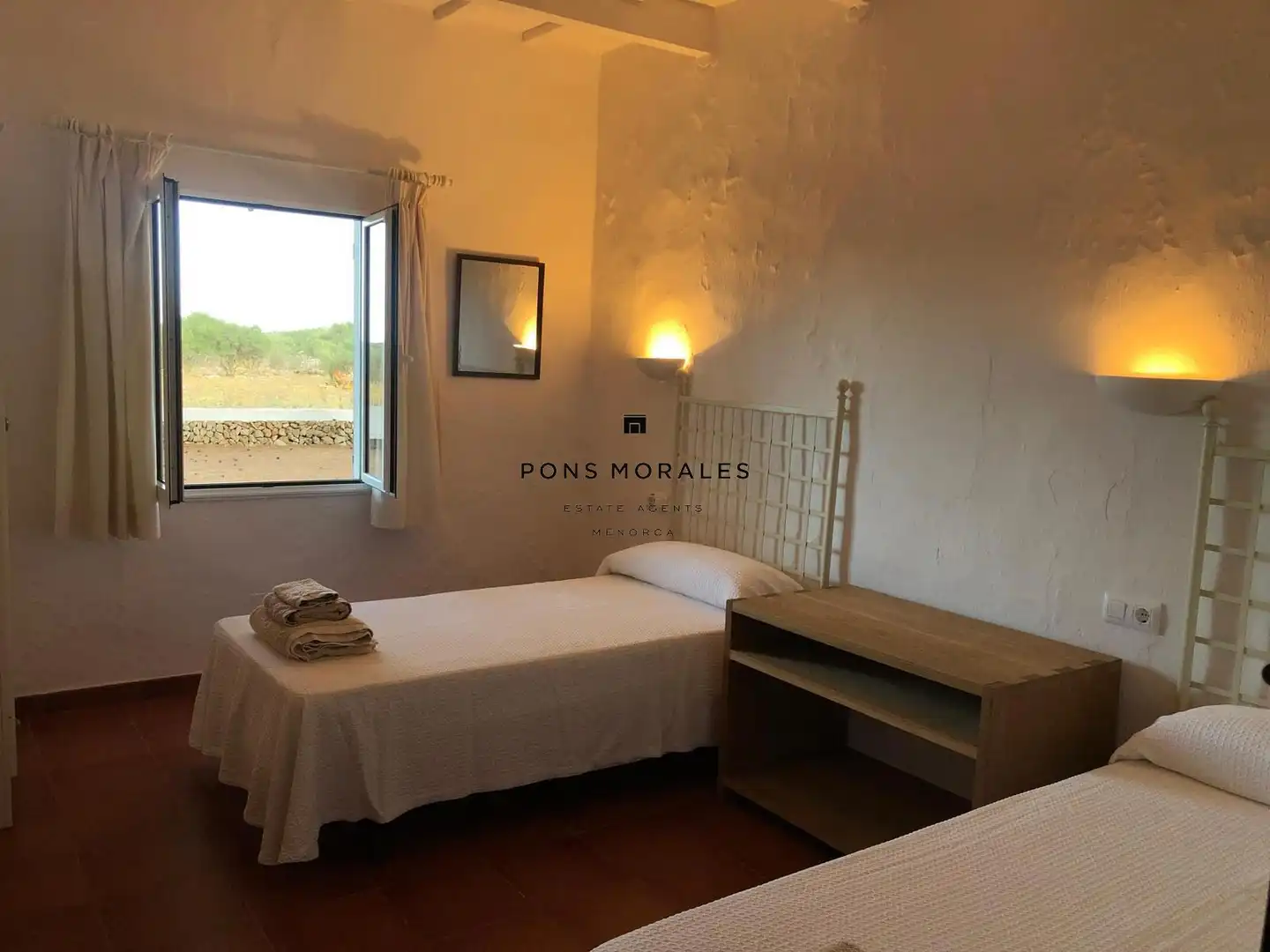 Dormitori de Finca rústica de lloguer en Ciutadella de Menorca amb Terrassa, Piscina i Moblat