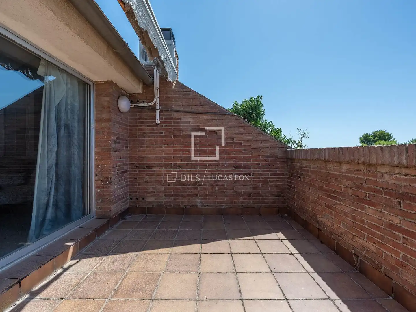 Terrassa de Casa o xalet en venda en Esplugues de Llobregat amb Aire condicionat, Calefacció i Terrassa