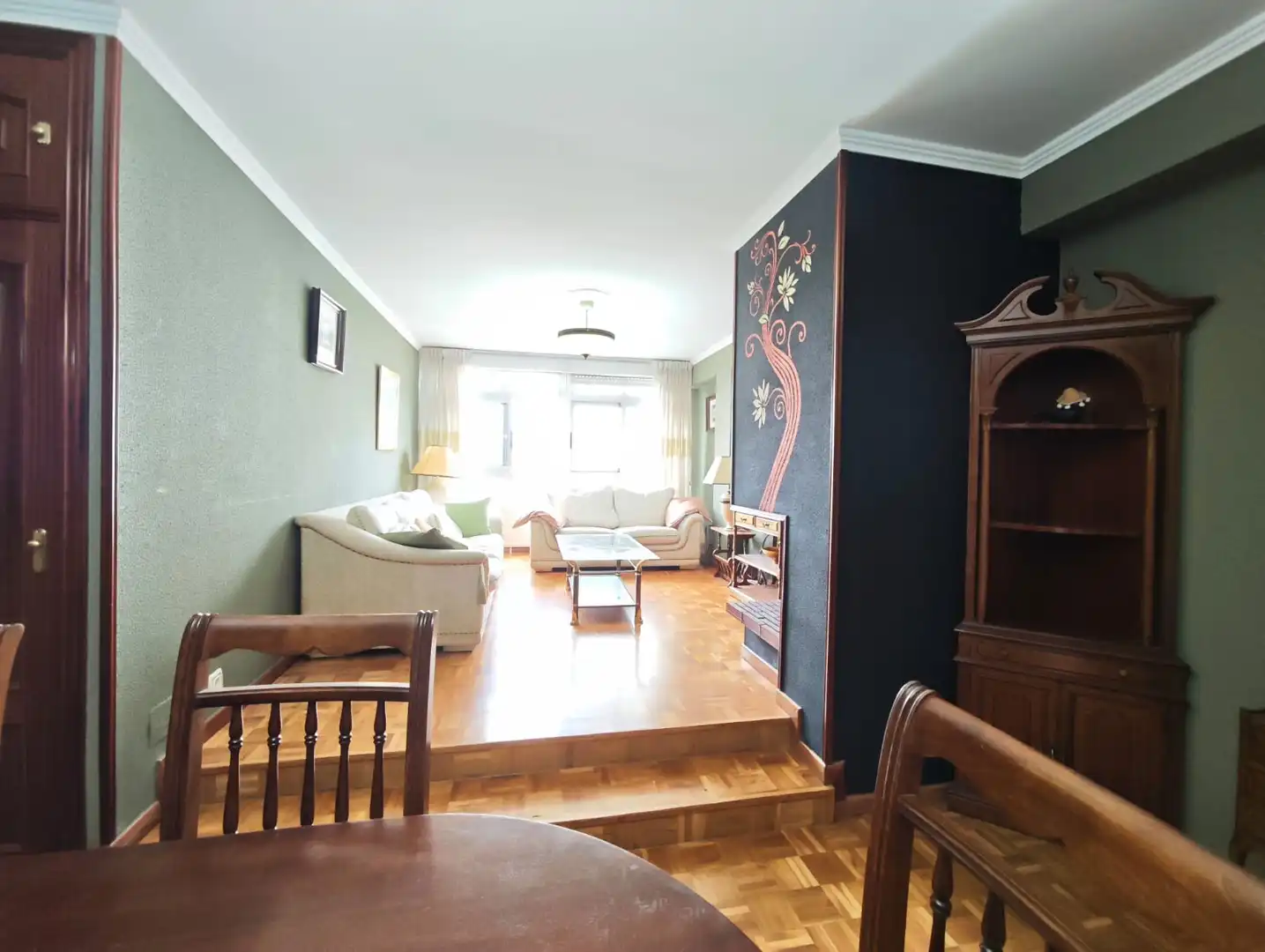 Sala d'estar de Pis en venda en A Coruña Capital  amb Calefacció, Parquet i Traster
