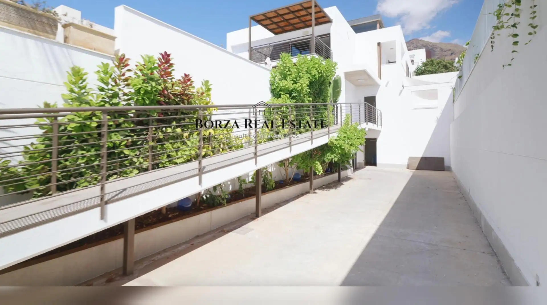 Detached house with pool for sale in Avenida Kurt Konrad Mayer, imagen 45