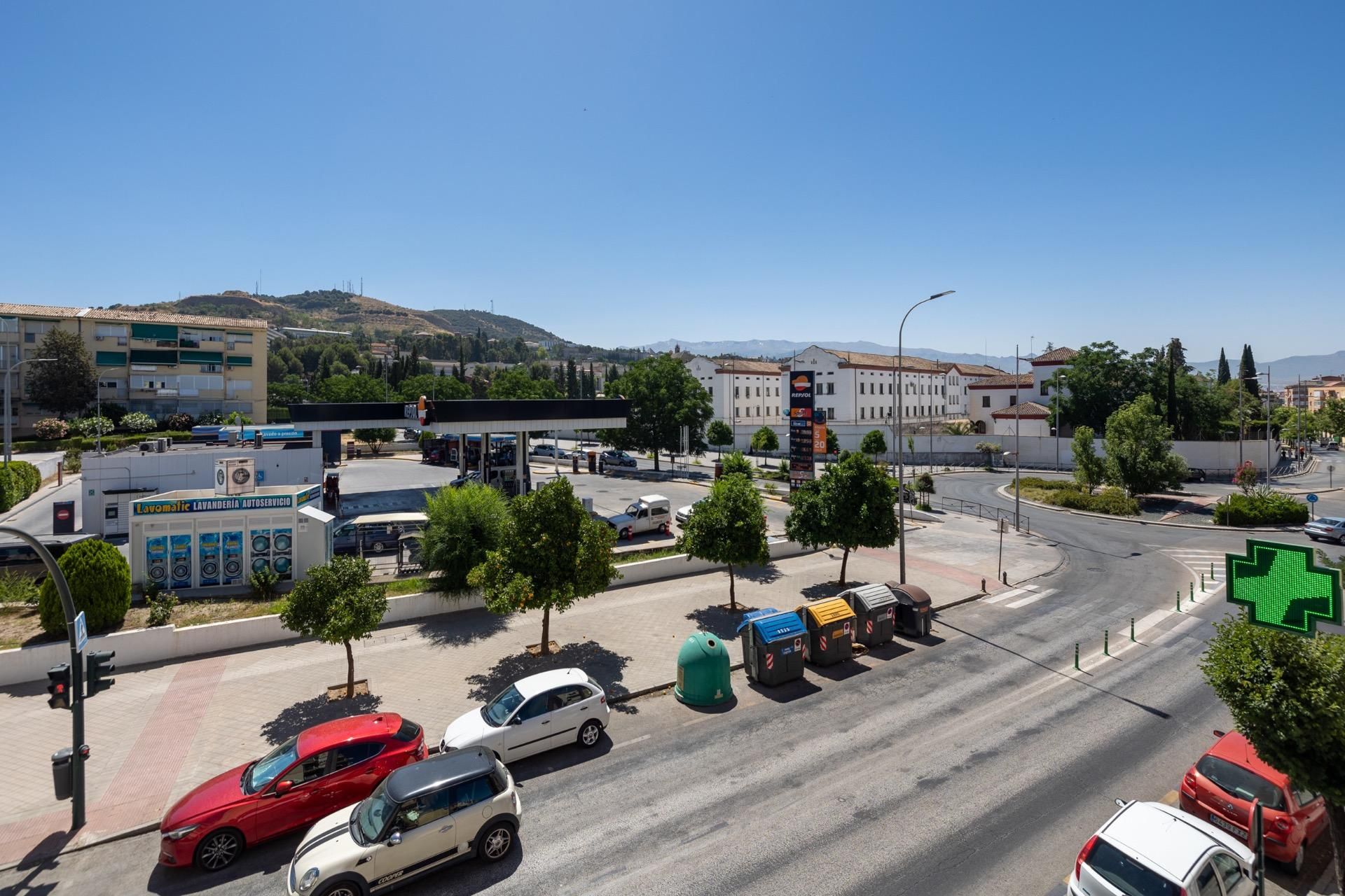 Exterior view of Flat for sale in  Granada Capital  with Air Conditioner, Terrace and Balcony