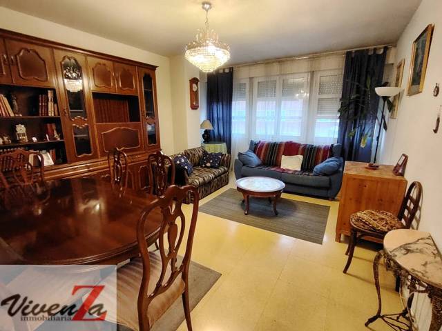 Piso en Venta en Galicia en San Lázaro