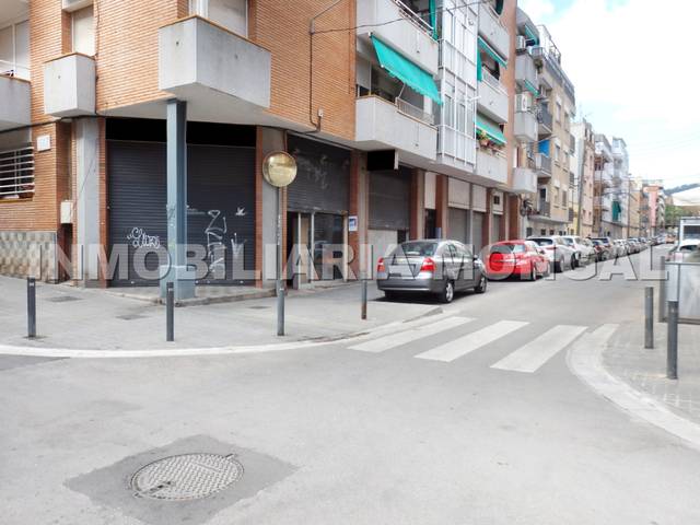 Local comercial en Venta en Carrer Riera Gasulla, 21 en Marianao