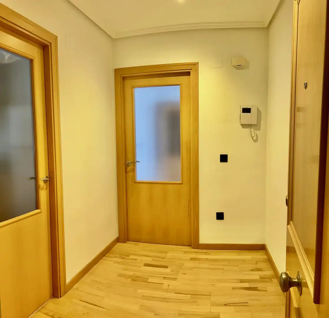 Piso de alquiler en Riba-roja de Túria con Terraza, Trastero y Piscina