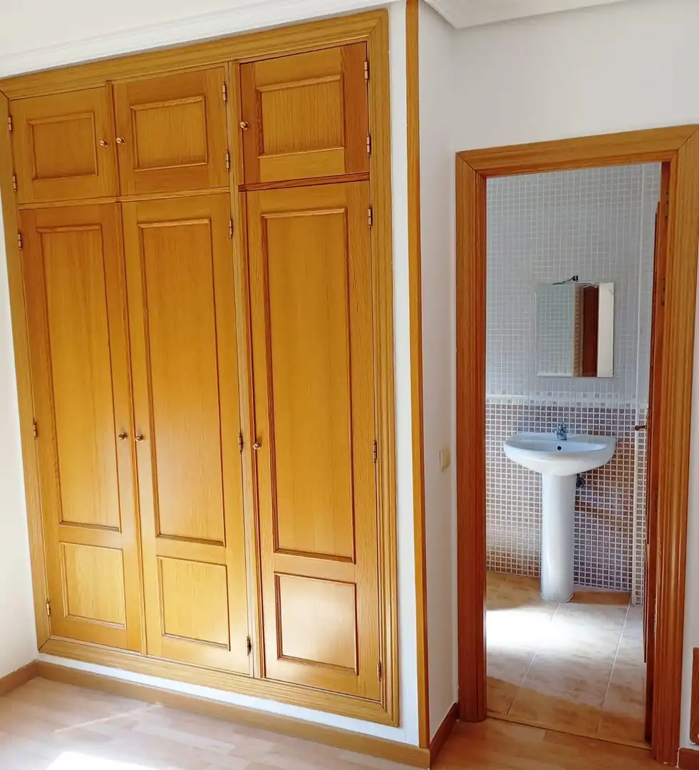 Bathroom of Detached homes for sale in Ciempozuelos  with Air Conditioner, Heating and Terrace