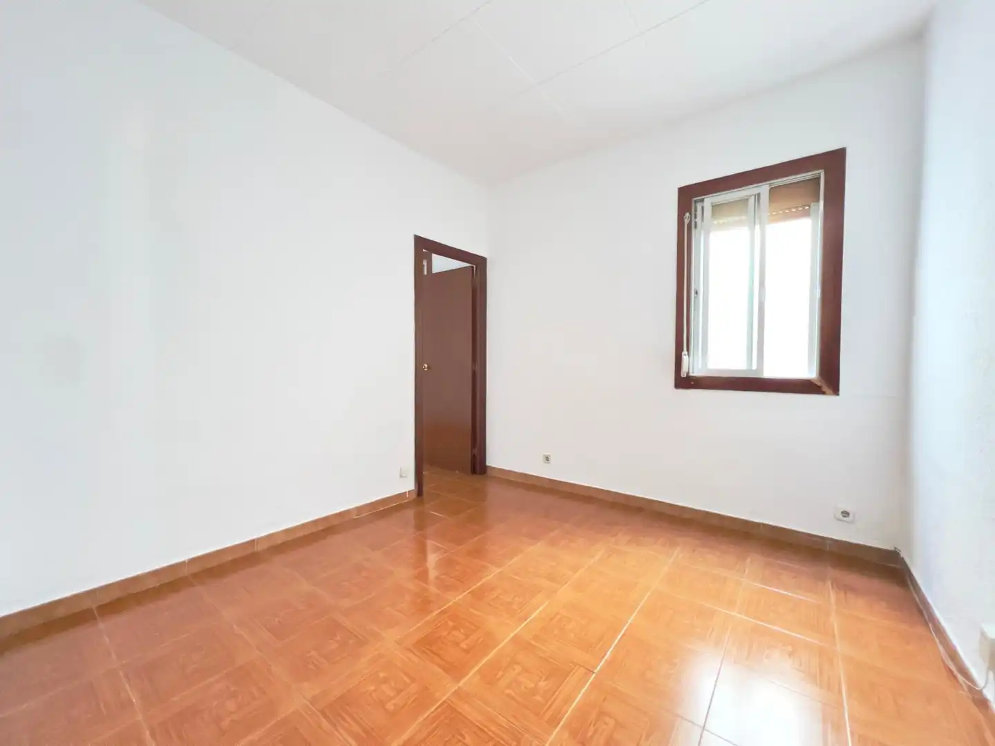 Bedroom of Flat for sale in Barcelona  with Alarm