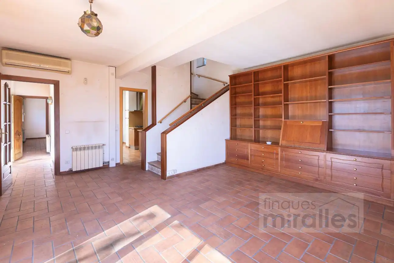 Villa con terrazza in vendita a Carrer Àngel Guimerà 13, imagen 2