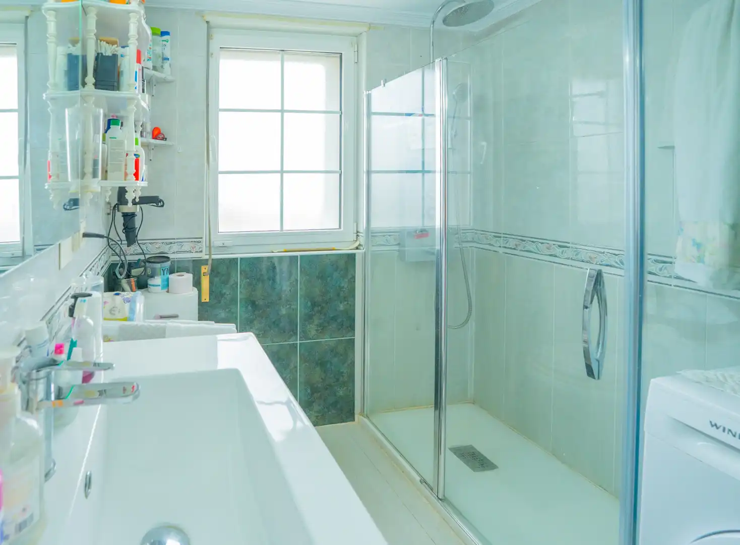 Bathroom of Houses for sale in Cueto