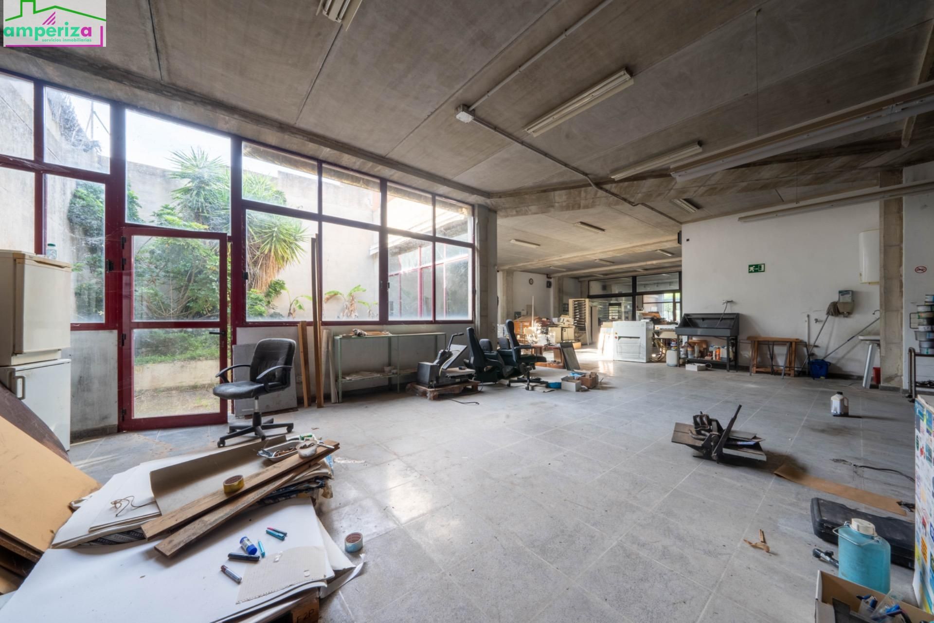 Premises for sale in Santa Margalida  with Terrace