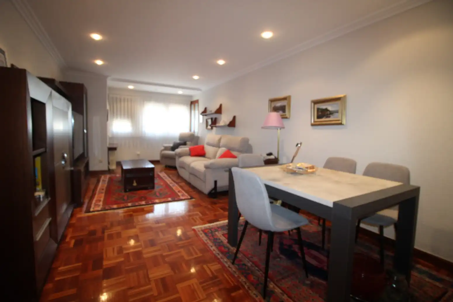 Living room of Flat for rent in Gijón   with Heating and Parquet flooring