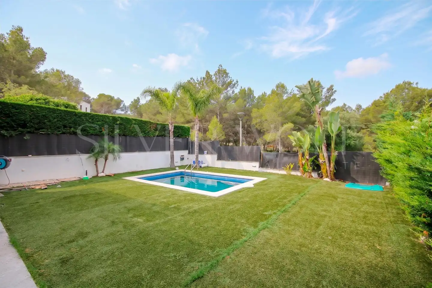 Piscina de Casa adosada de alquiler en Sant Pere de Ribes con Aire acondicionado, Calefacción y Jardín privado