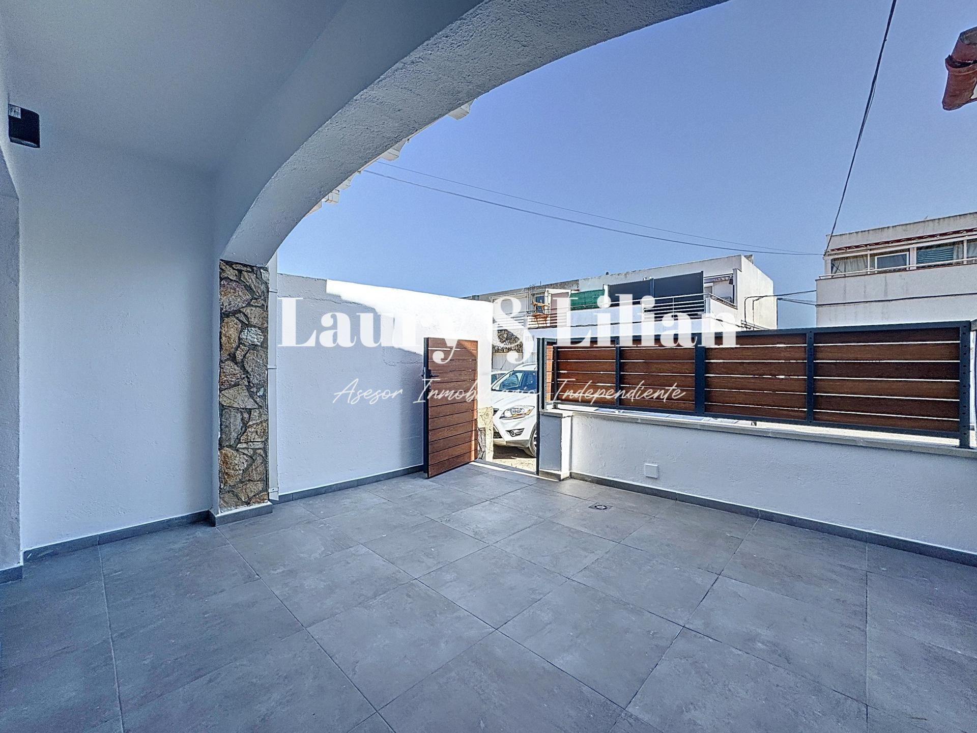 Terrassa de Casa adosada en venda en Empuriabrava amb Aire condicionat, Calefacció i Terrassa