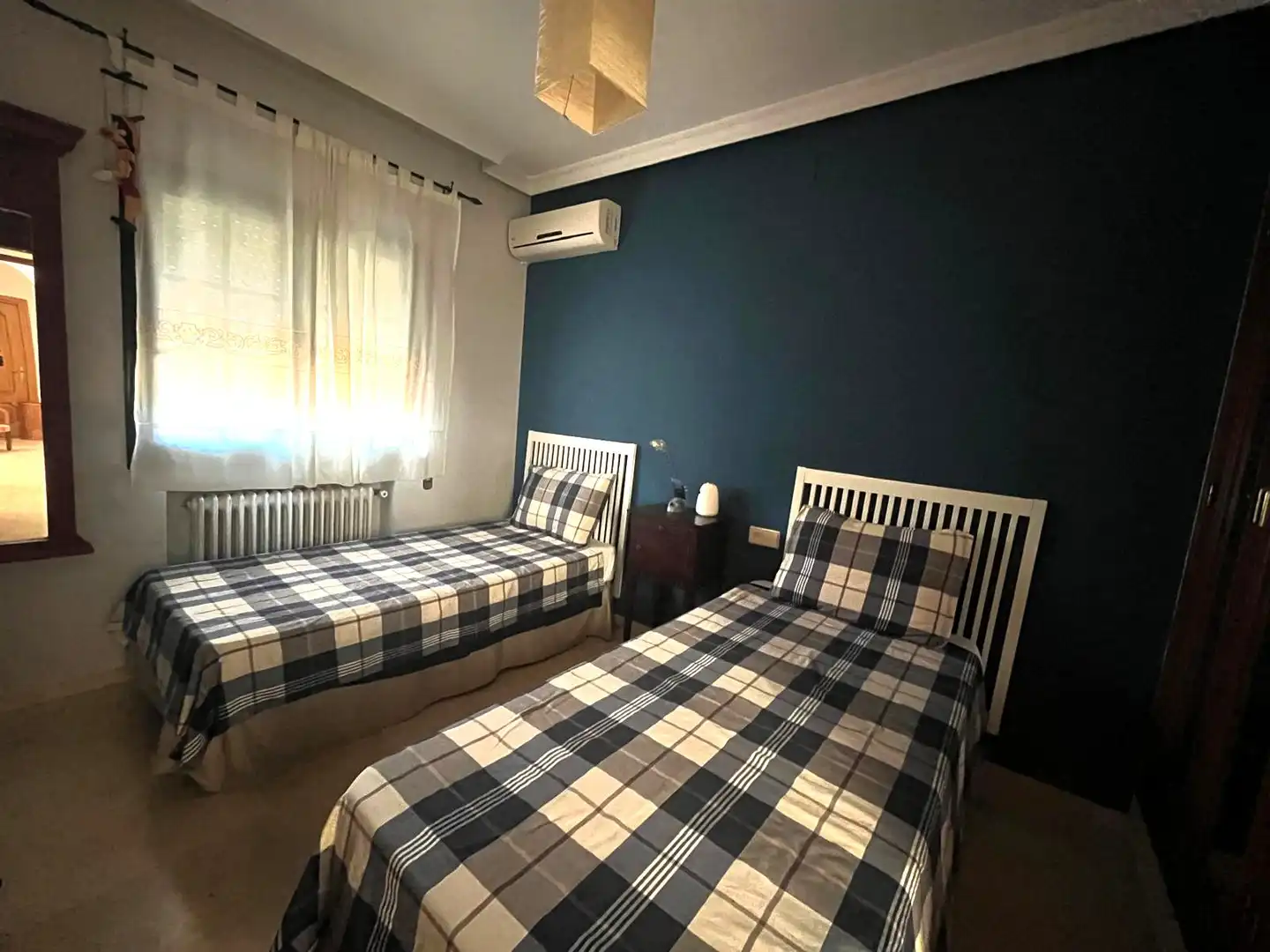 Habitación de Casa o chalet en venta en Trujillo con Aire acondicionado, Calefacción y Jardín privado