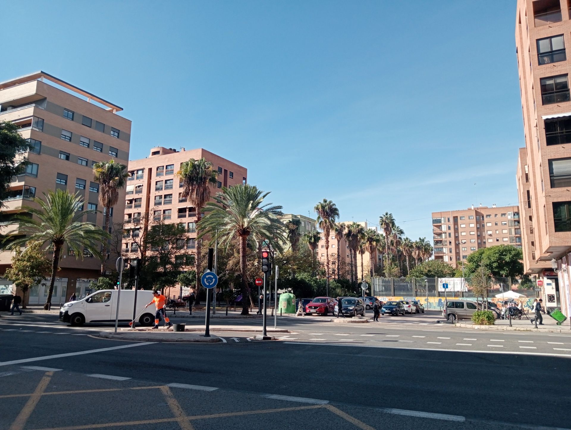 Exterior view of Premises to rent in  Valencia Capital  with Air Conditioner