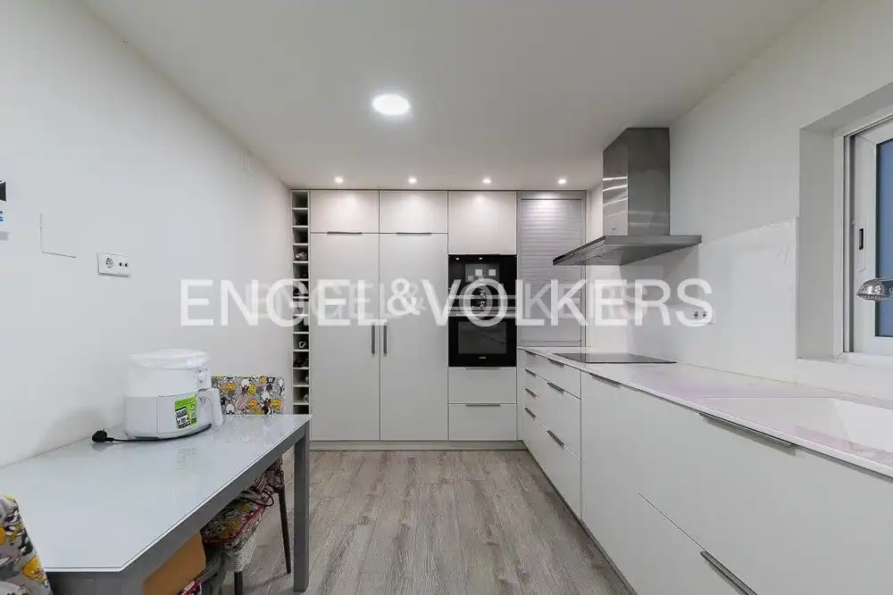 Cuina de Pis en venda en Valencia amb Aire condicionat, Calefacció i Parquet